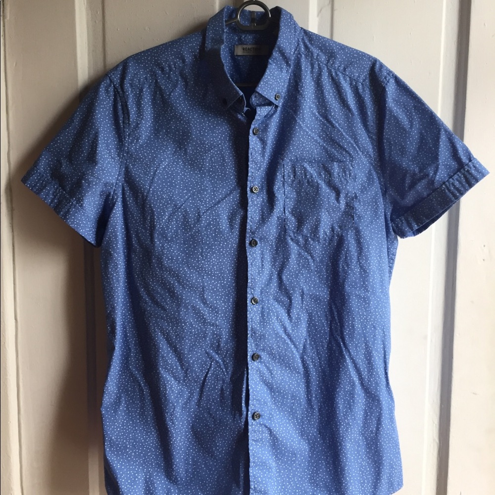 Men’s Kenneth Cole button down t-shirt
